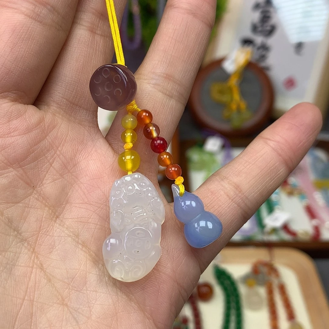 玛瑙/玉髓车挂未镶嵌