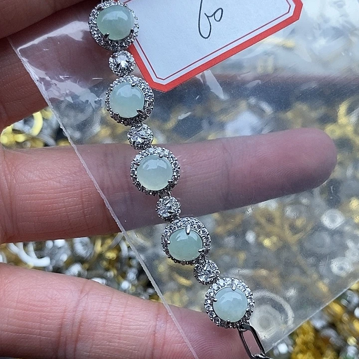 翡翠未镶嵌戒指60