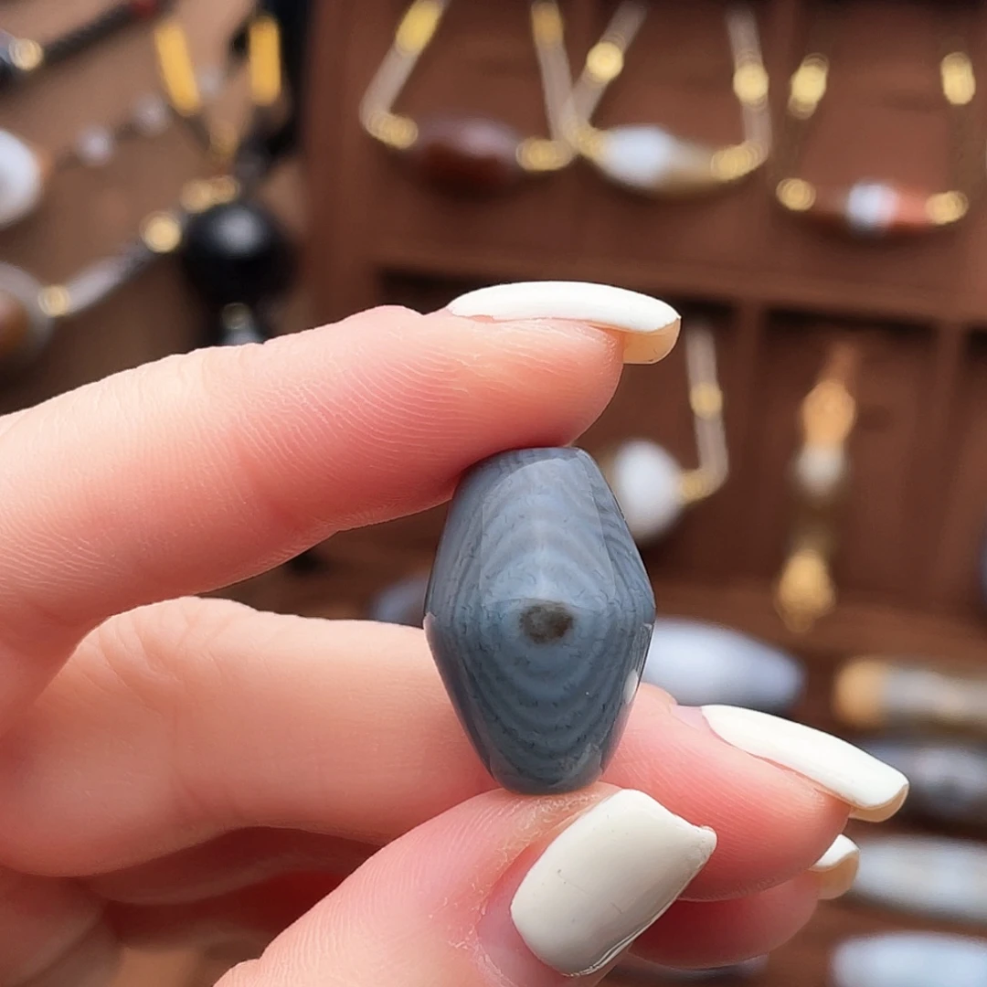 未镶嵌玛瑙/玉髓珠宝半成品