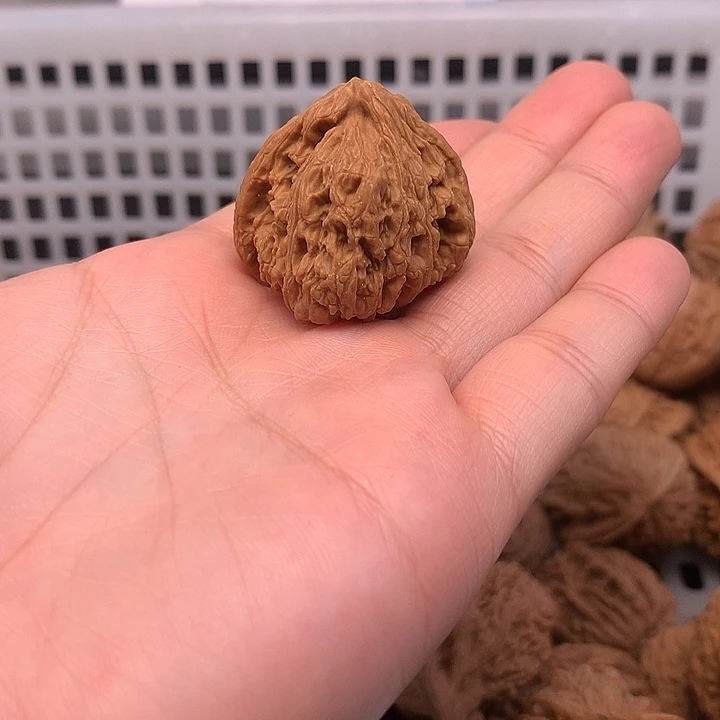 辻***弌文玩核桃吊坠文玩核桃