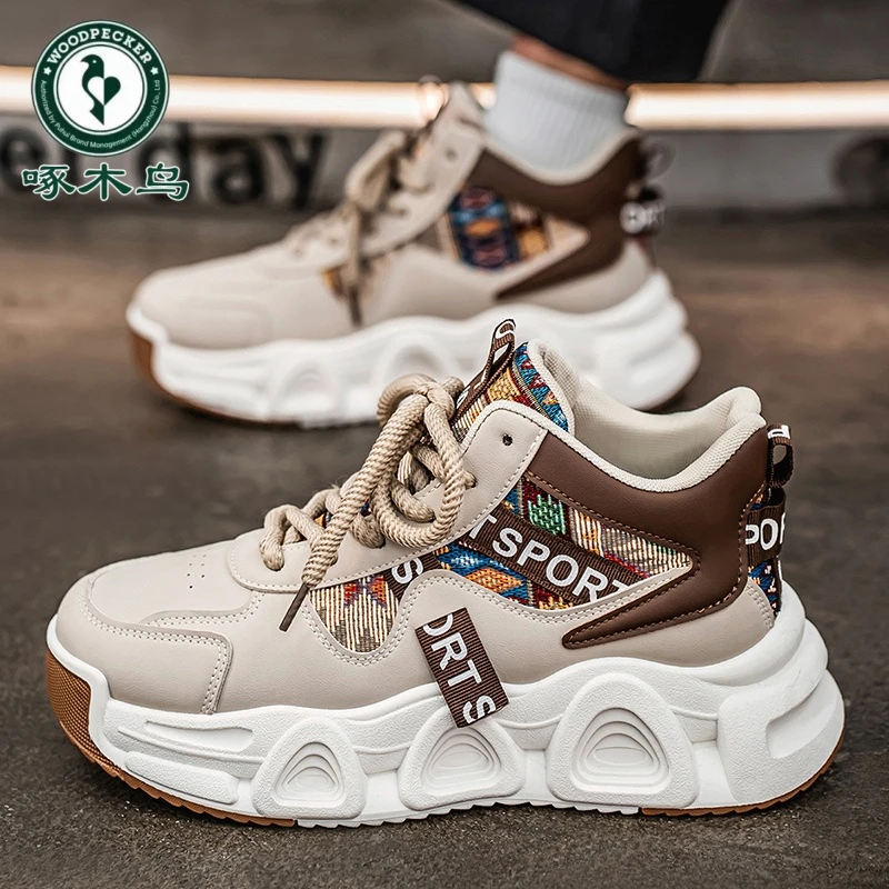 【正品啄木鸟】男鞋春季百搭运动鞋厚底高帮防滑户外登山工装马丁靴