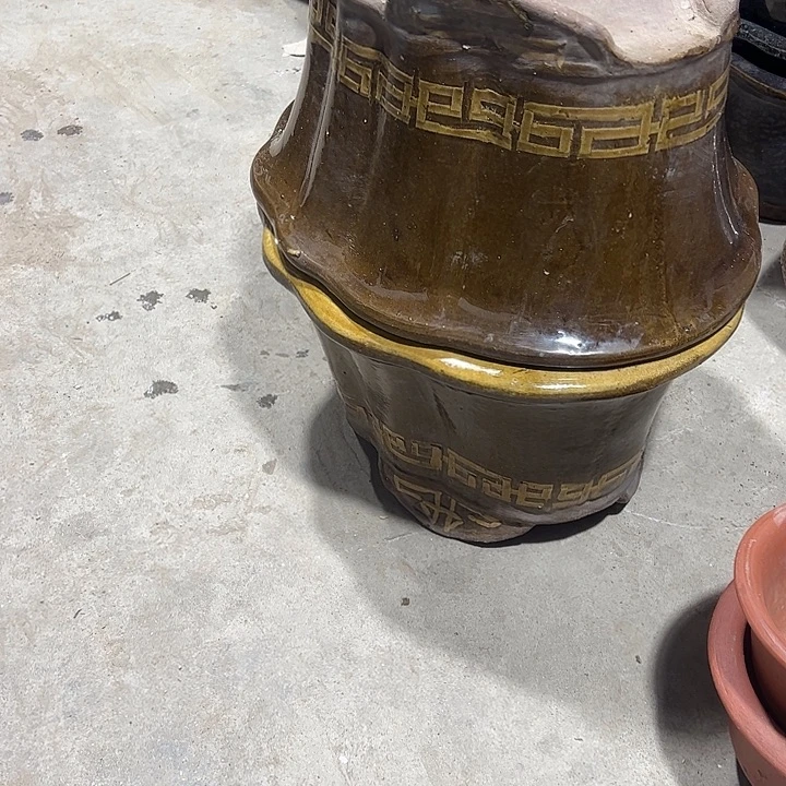 和***3陶瓷材料，品相完好