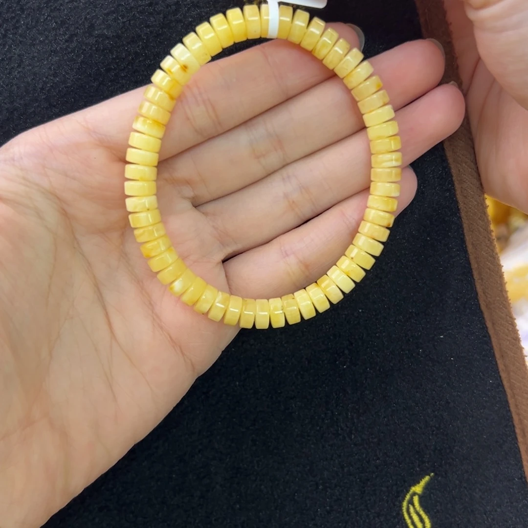 未镶嵌琥珀珠宝奇石