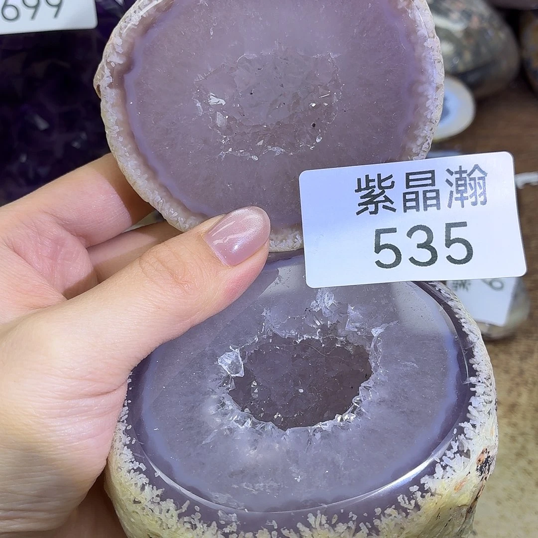 未镶嵌水晶大型摆件（非配饰）