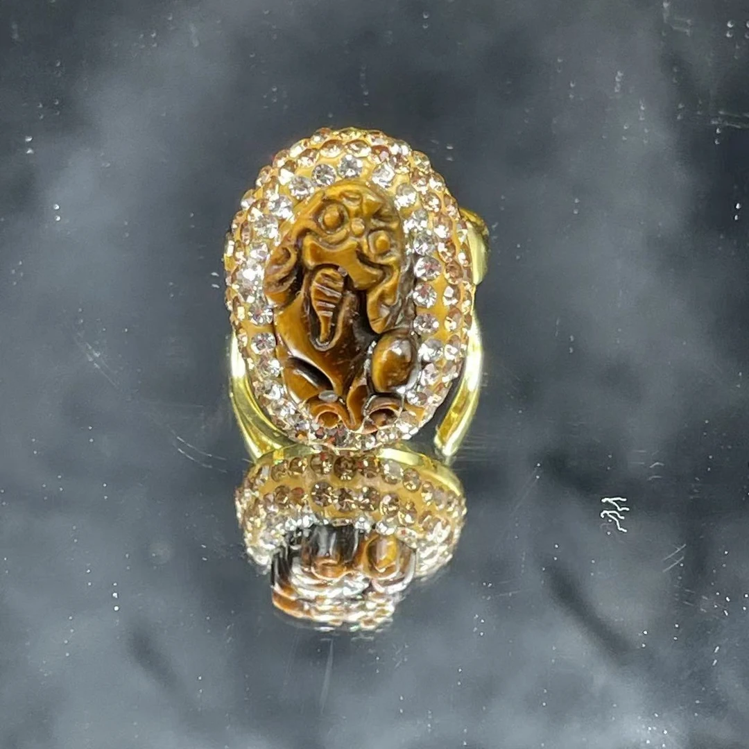 铜合金合成锆石戒指 时尚轻奢百搭气质金色虎眼小貔貅戒指19901