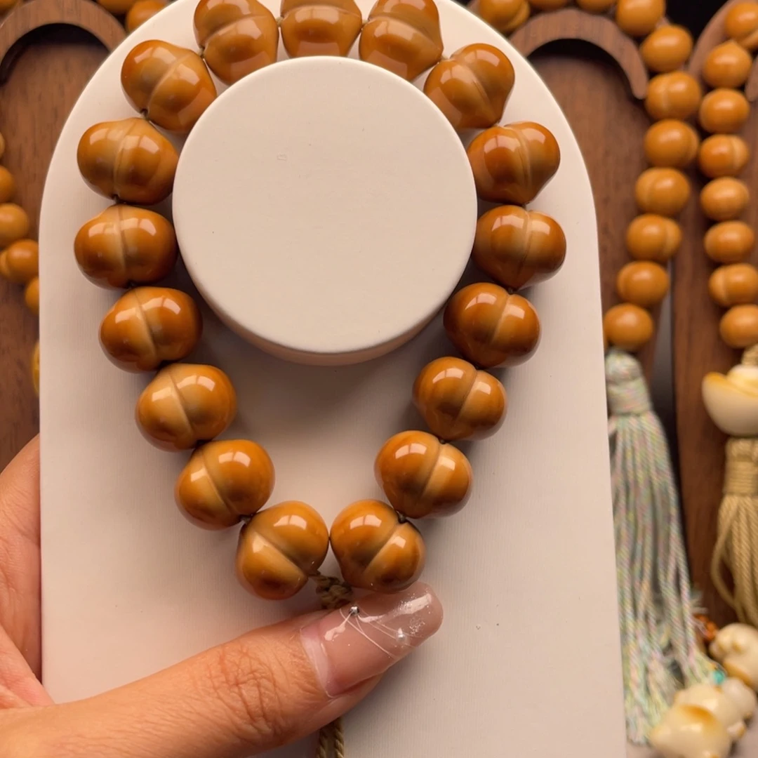 冲***动吊坠猴头核桃全品无暇毕业级爱心屁桃17.3尺寸手工款