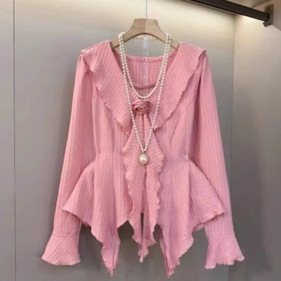 春季新款V花朵不规则下摆打底衫