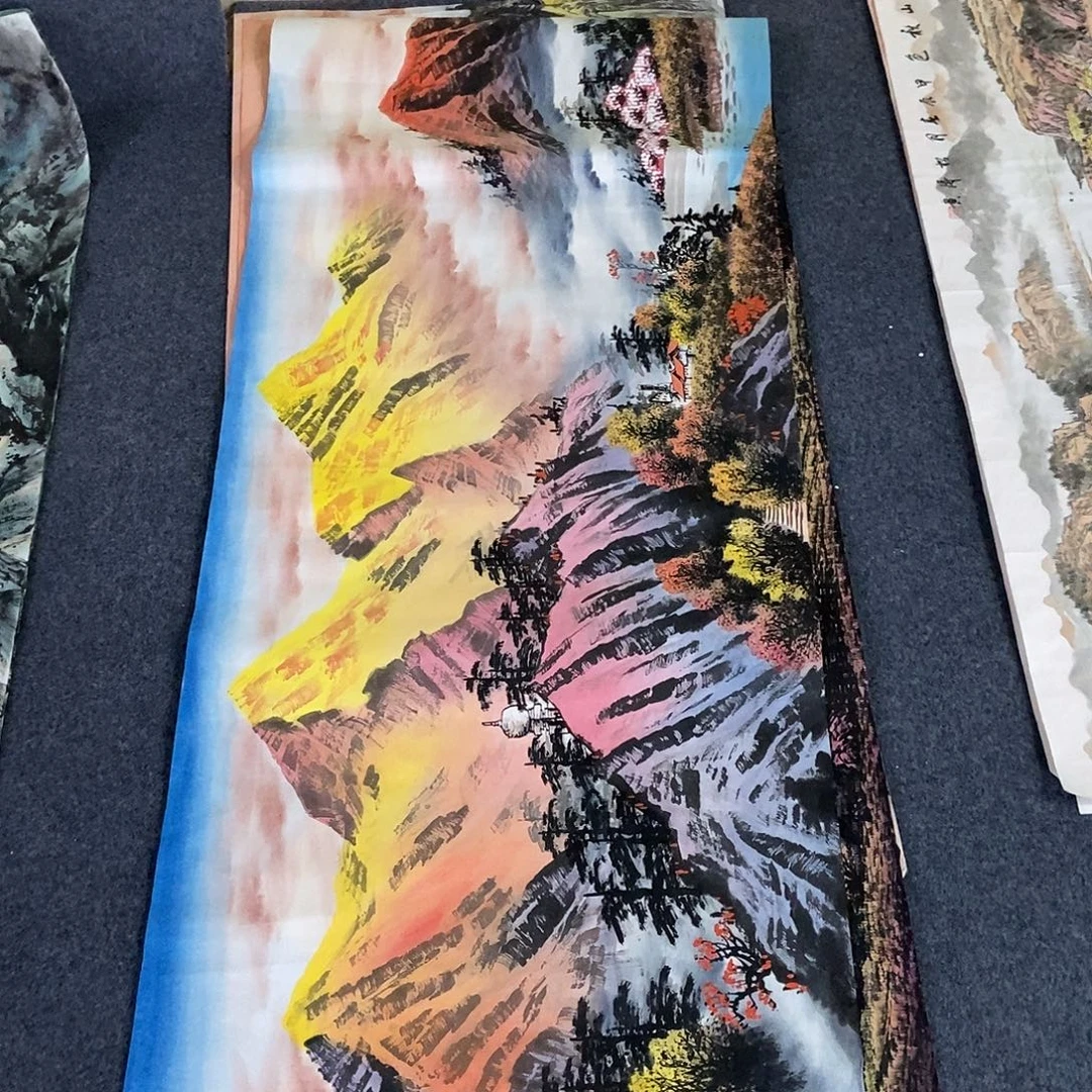 国画 小六尺金山一幅