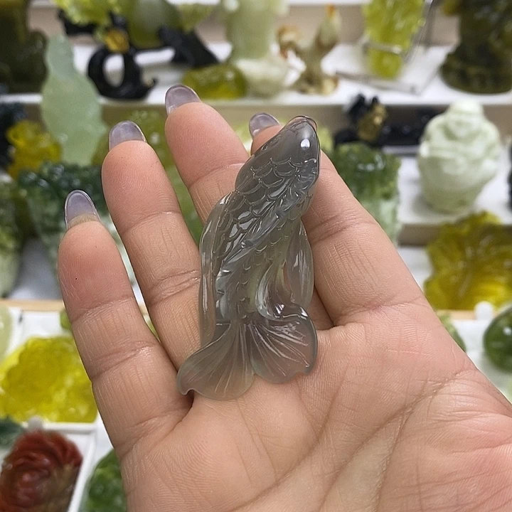 迪***迪未镶嵌蛇纹石玉颈饰
