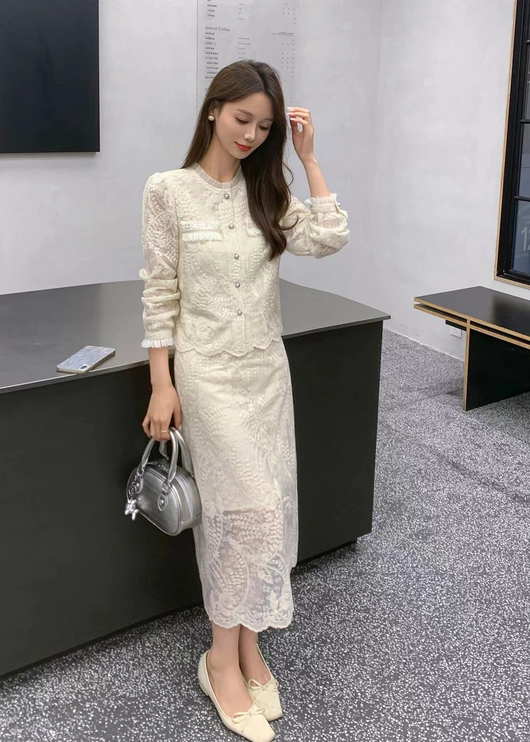 邹先森836-30夏季新款重工蕾丝面料名媛风两件套