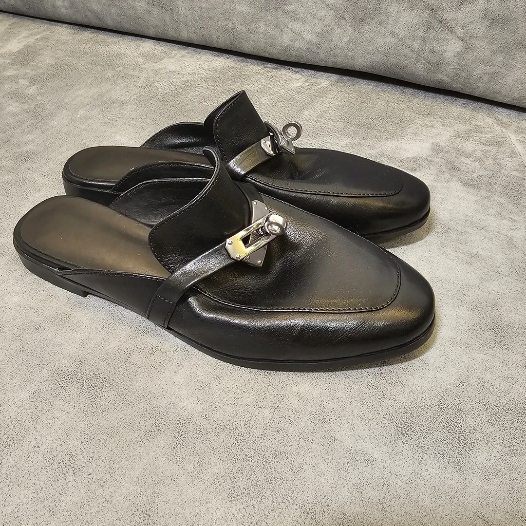 东莞厚街 纯手工kelly扣平底穆勒半拖鞋 偏小 要大一个码