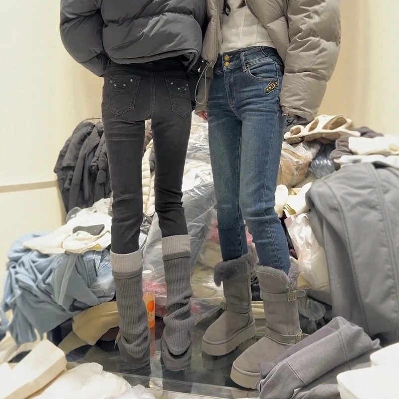 大码弹力加绒九分铅笔裤子秋冬新款高腰修身显瘦设计感小脚牛仔裤