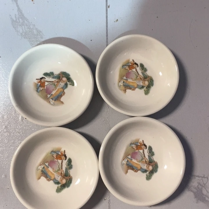 瓷片一厂寿星醋碟四个