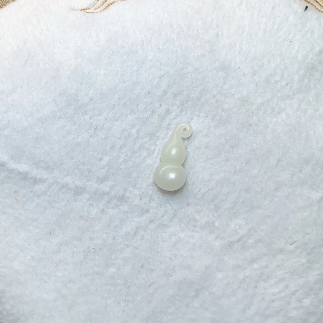 不***飞吊坠(不含链)未镶嵌和田玉