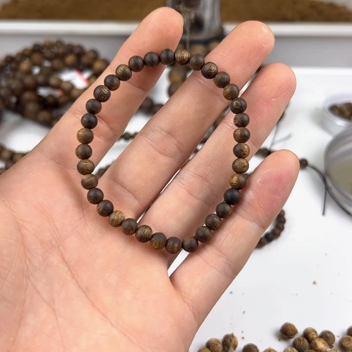 沉香手串圆珠单圈5mm