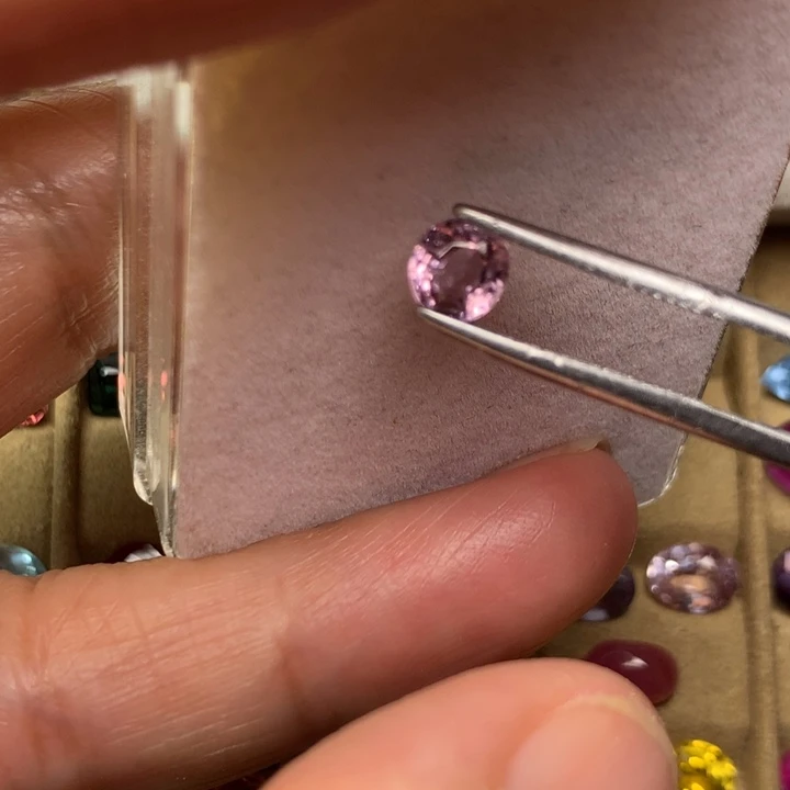 裸石尖晶石裸石规格