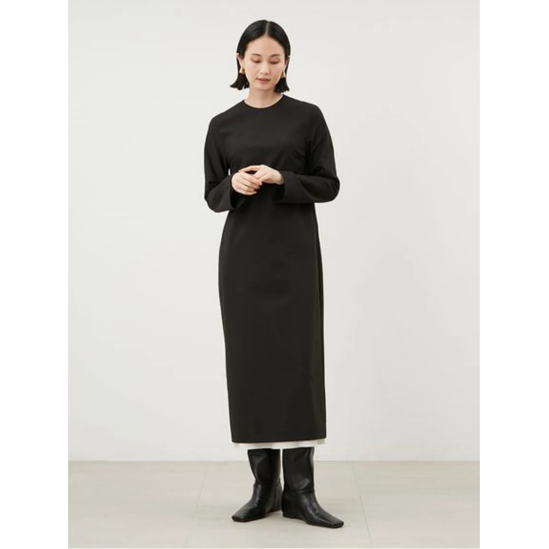 【胖虎家】 秋季新款 M 时尚简约气质显瘦圆领长袖连衣裙