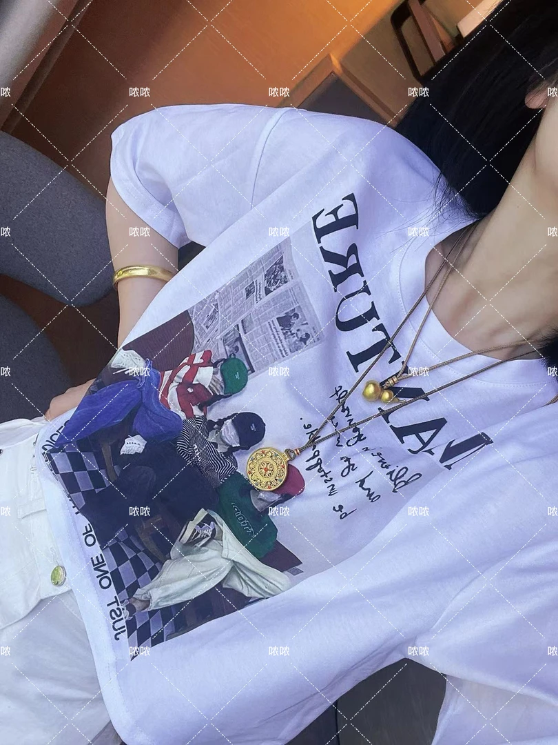 哝NONG【海报女孩】-2025春夏新款百搭T恤后背拼接蕾丝短袖0892594