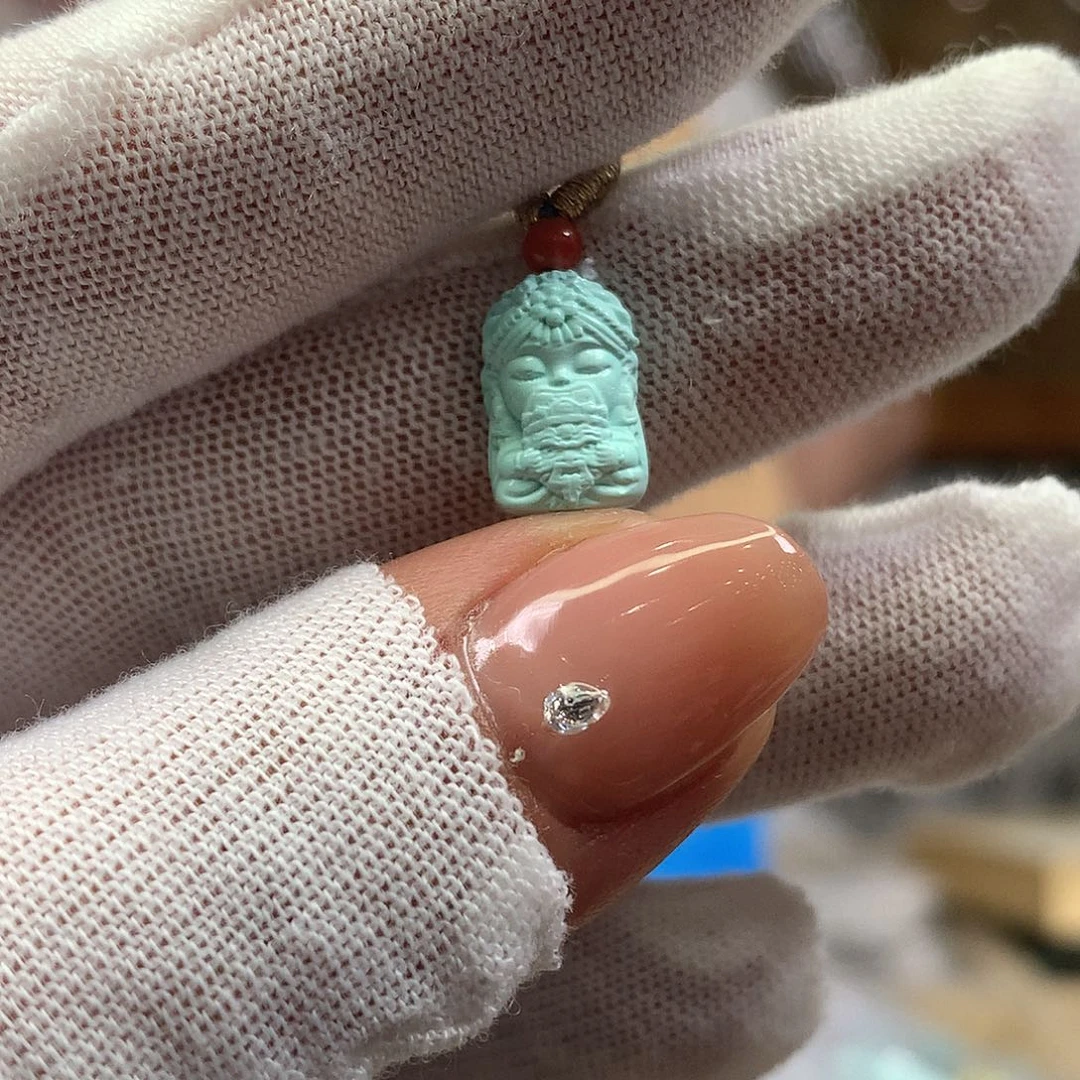 绿松石未镶嵌挂件