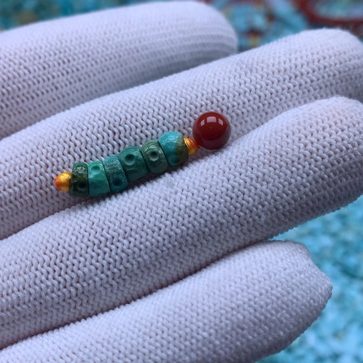 南红玛瑙未镶嵌珠宝奇石