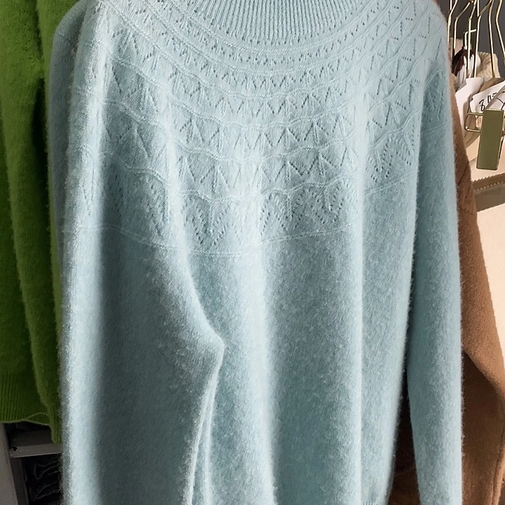 一线半高提花镂空100%羊毛颜色随机