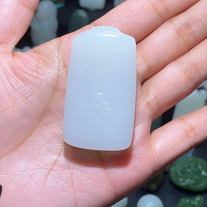 和田玉黑山牌未镶嵌