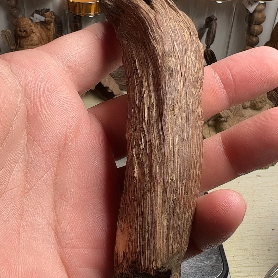 沉香沉香碎屑柬埔寨沉香原料22克