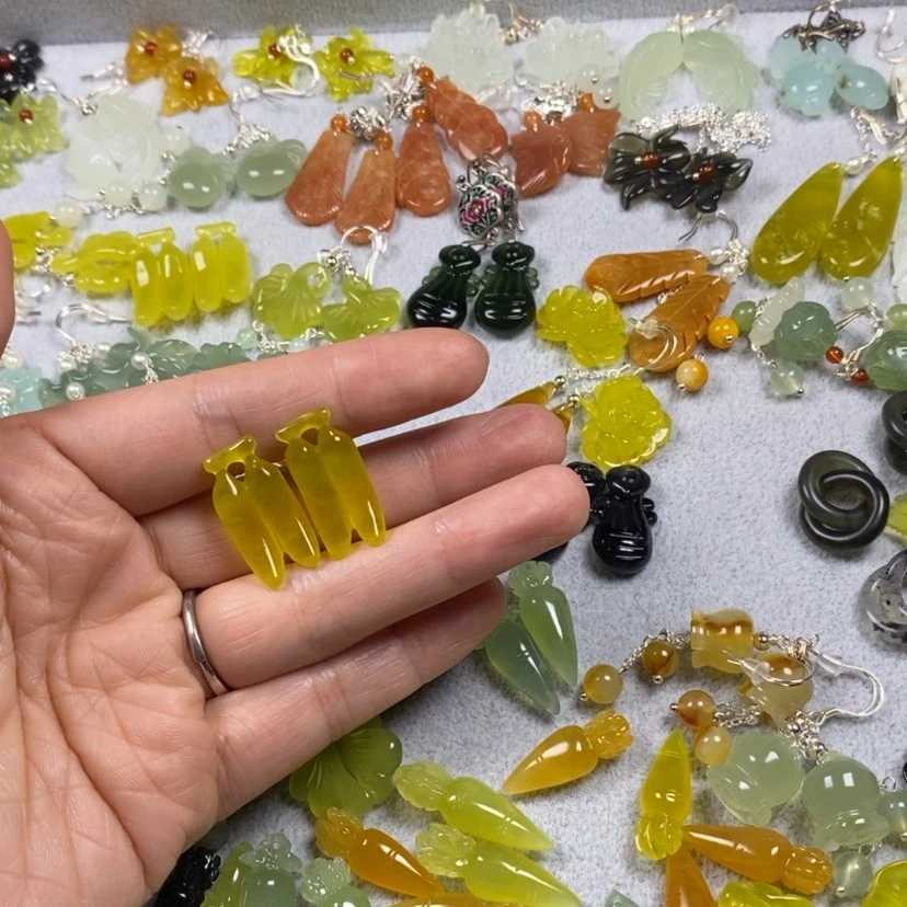 【闪购商品】蛇纹石玉挂件耳饰耳环项链未镶嵌