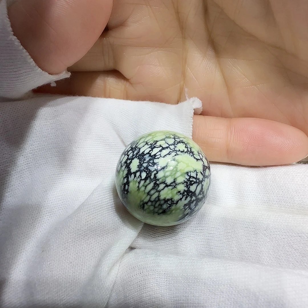 绿松石未镶嵌原矿绿松石