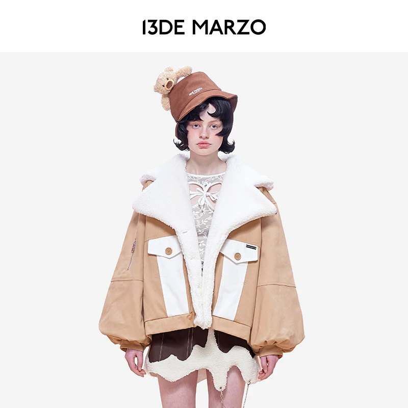13DE MARZO男女同款 帕尔达熊牛仔布拼接摇粒绒领时尚羽绒服外套