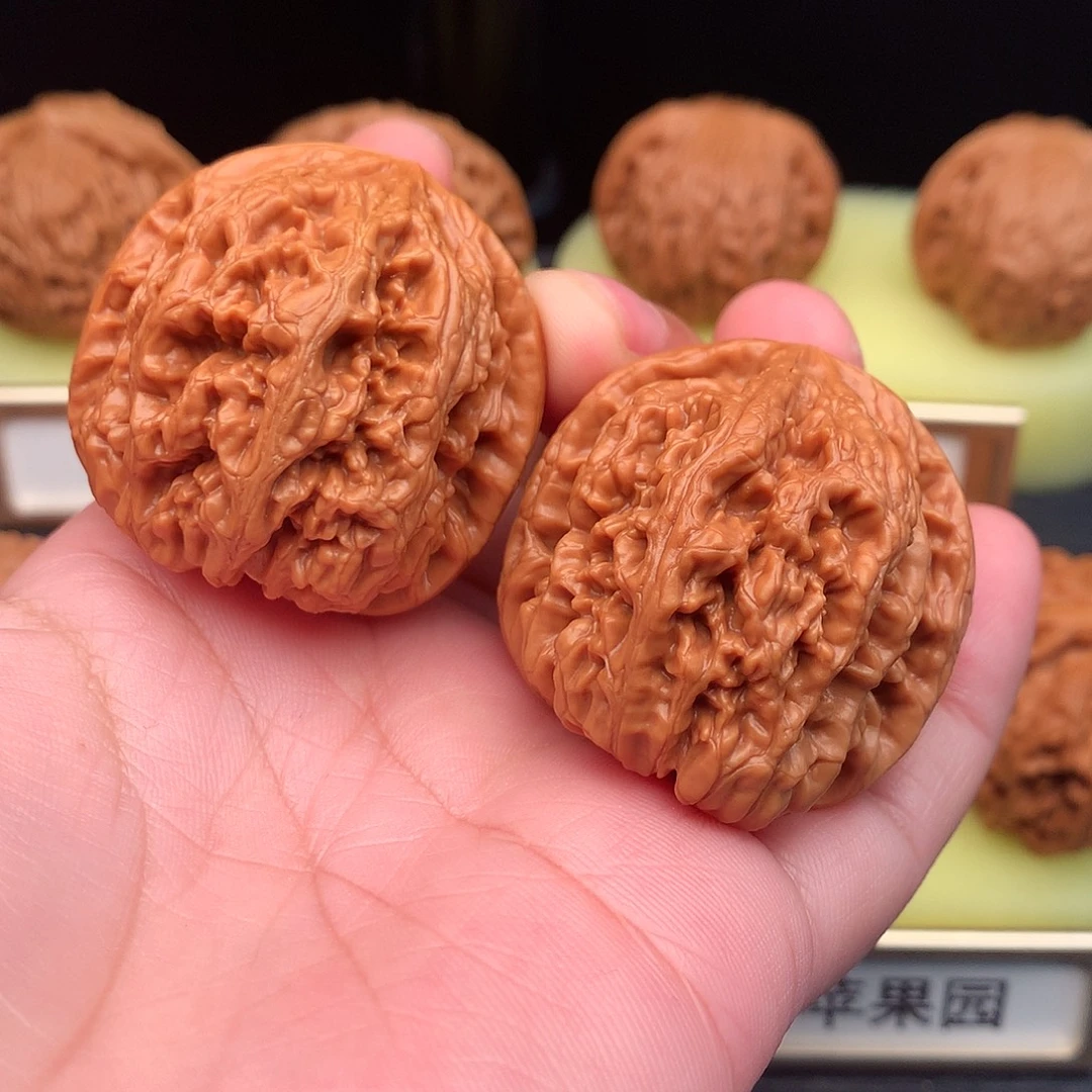 文玩核桃吊坠678号粗筋38