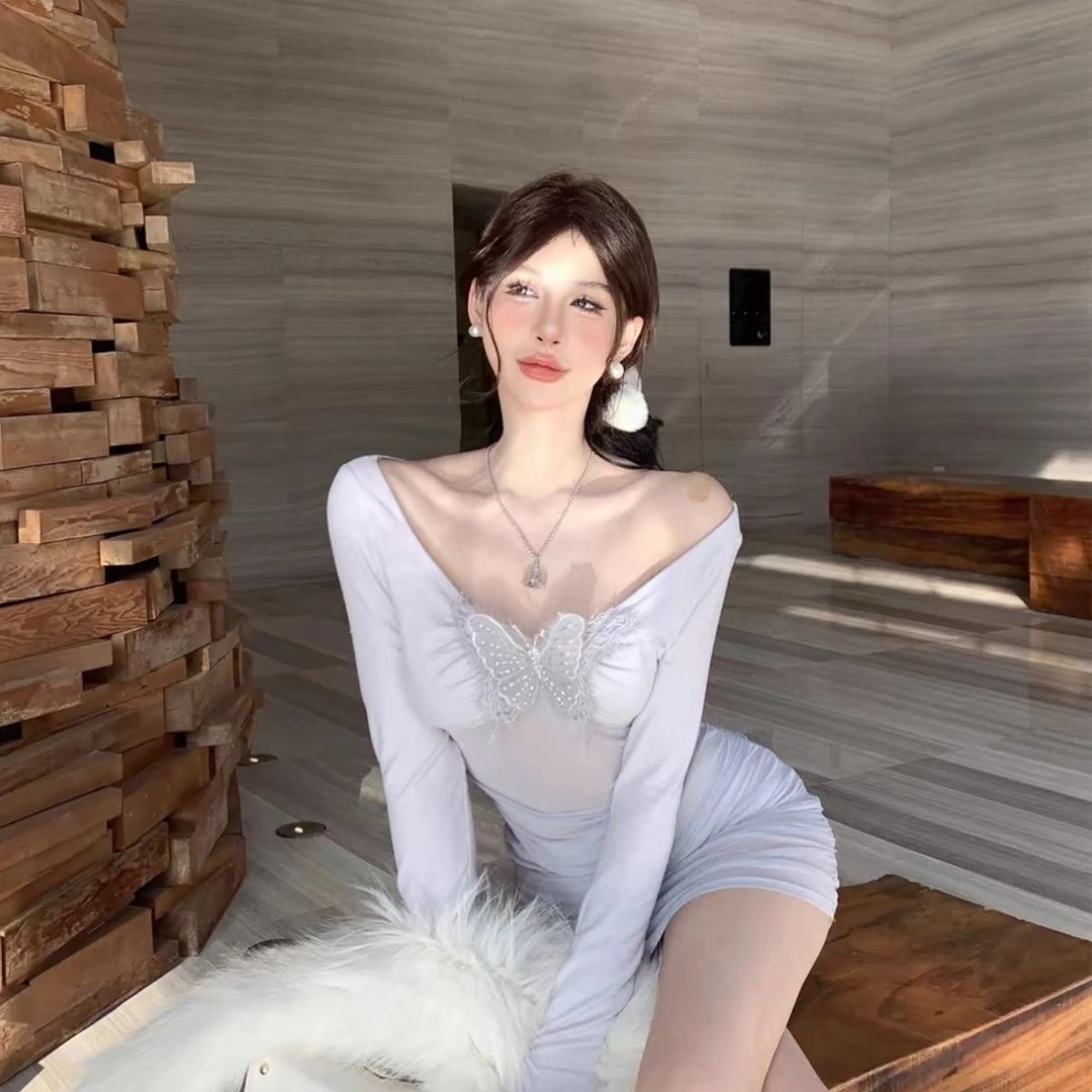 一字肩立体蝴蝶拼接长袖针织T恤女辣妹套装包臀半身裙短裙两件套