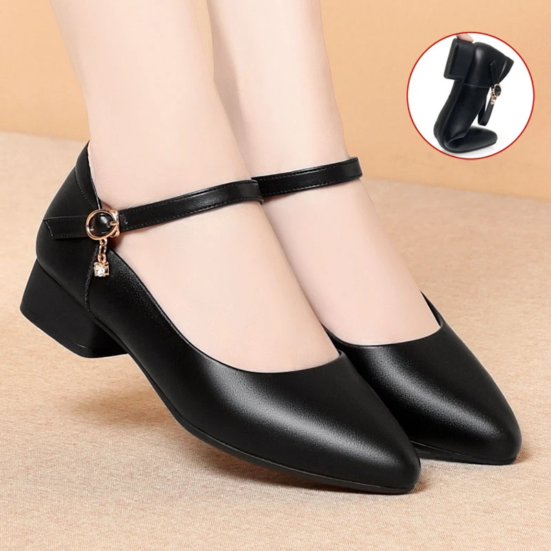 粗跟妈妈鞋皮鞋舒适真皮软底女士工作鞋黑色高跟鞋低跟一字扣单鞋