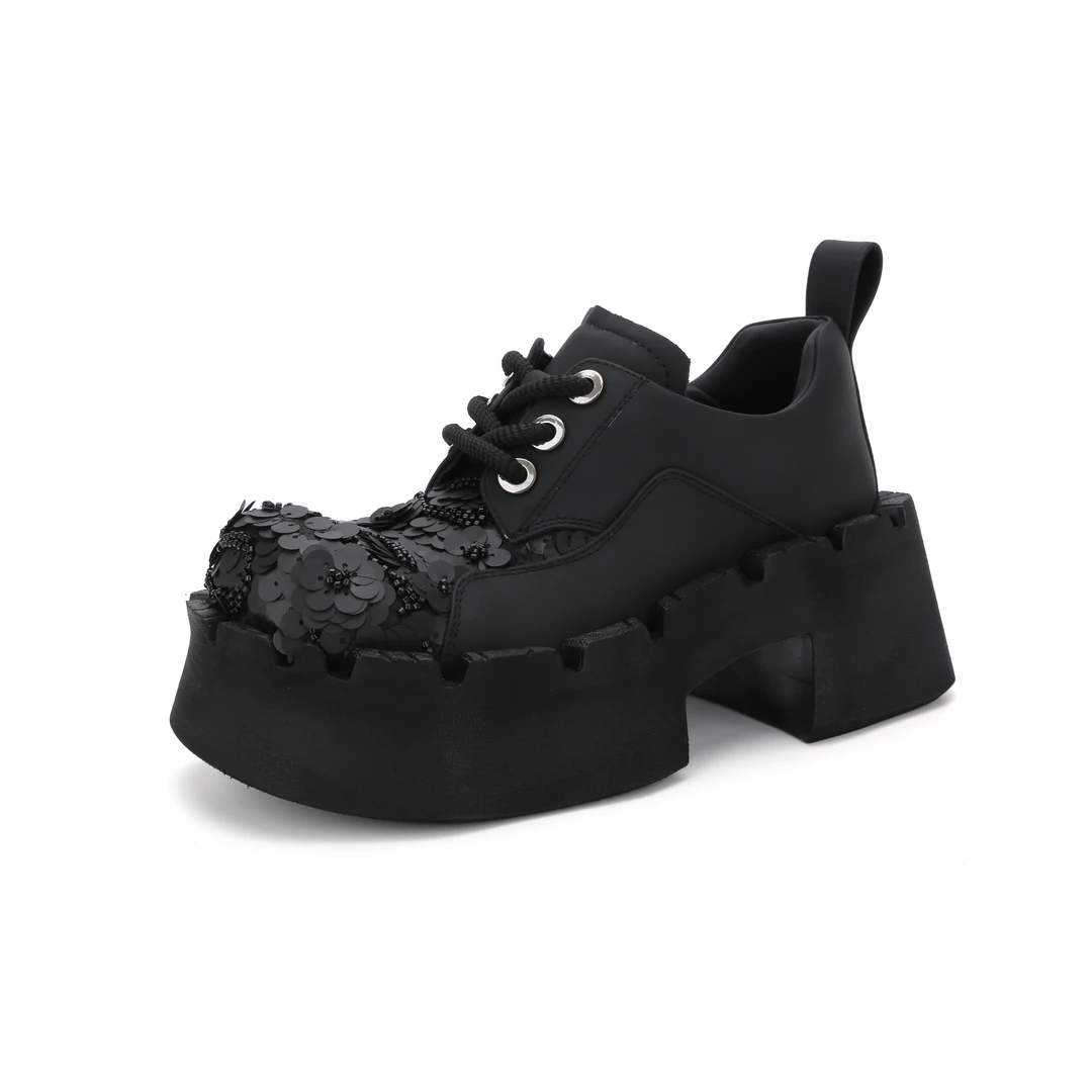 知足敏儿原创正品新款潮酷重工艺珠片厚底增高系带圆头女鞋813-61