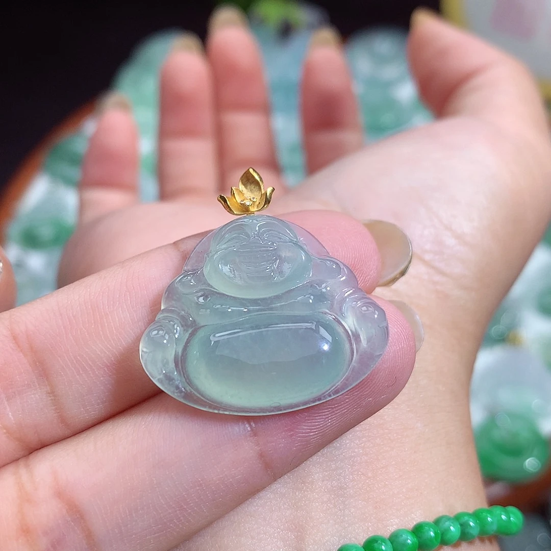 焱***○翡翠未镶嵌颈饰佛公