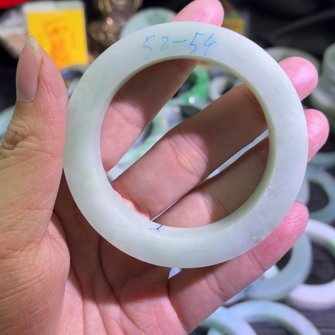 定制翡翠未镶嵌天然翡翠A货毛胚手镯定制