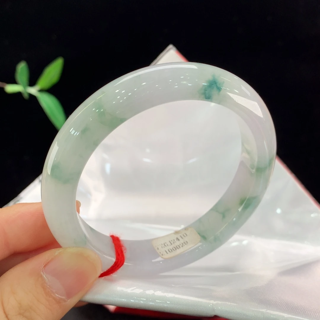 翡翠未镶嵌手镯0029
