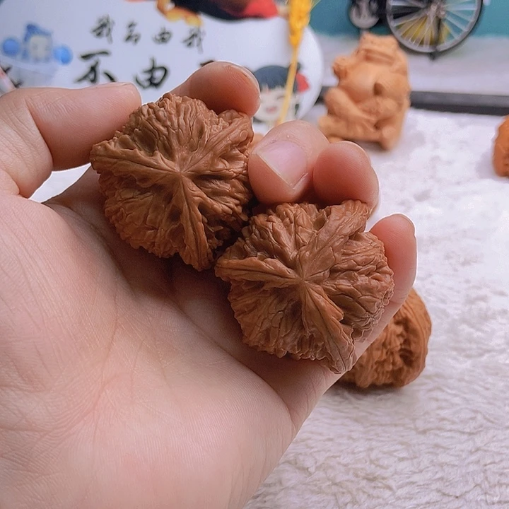 把件文玩核桃请****哥三棱