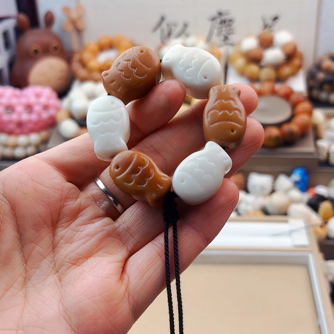 菩提根/象牙果手串繁****.繁华落尽专拍