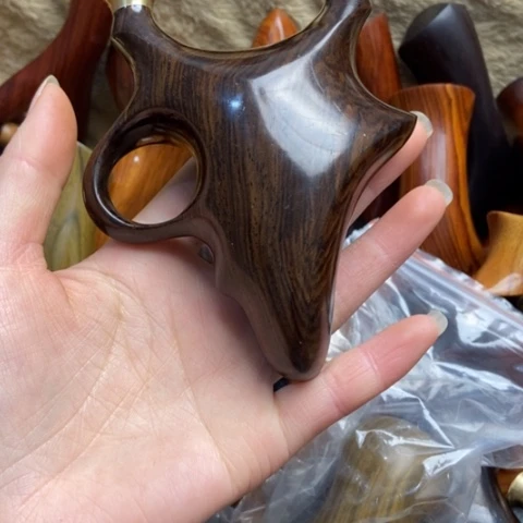 大果紫檀（缅甸花梨）快压黑左雀