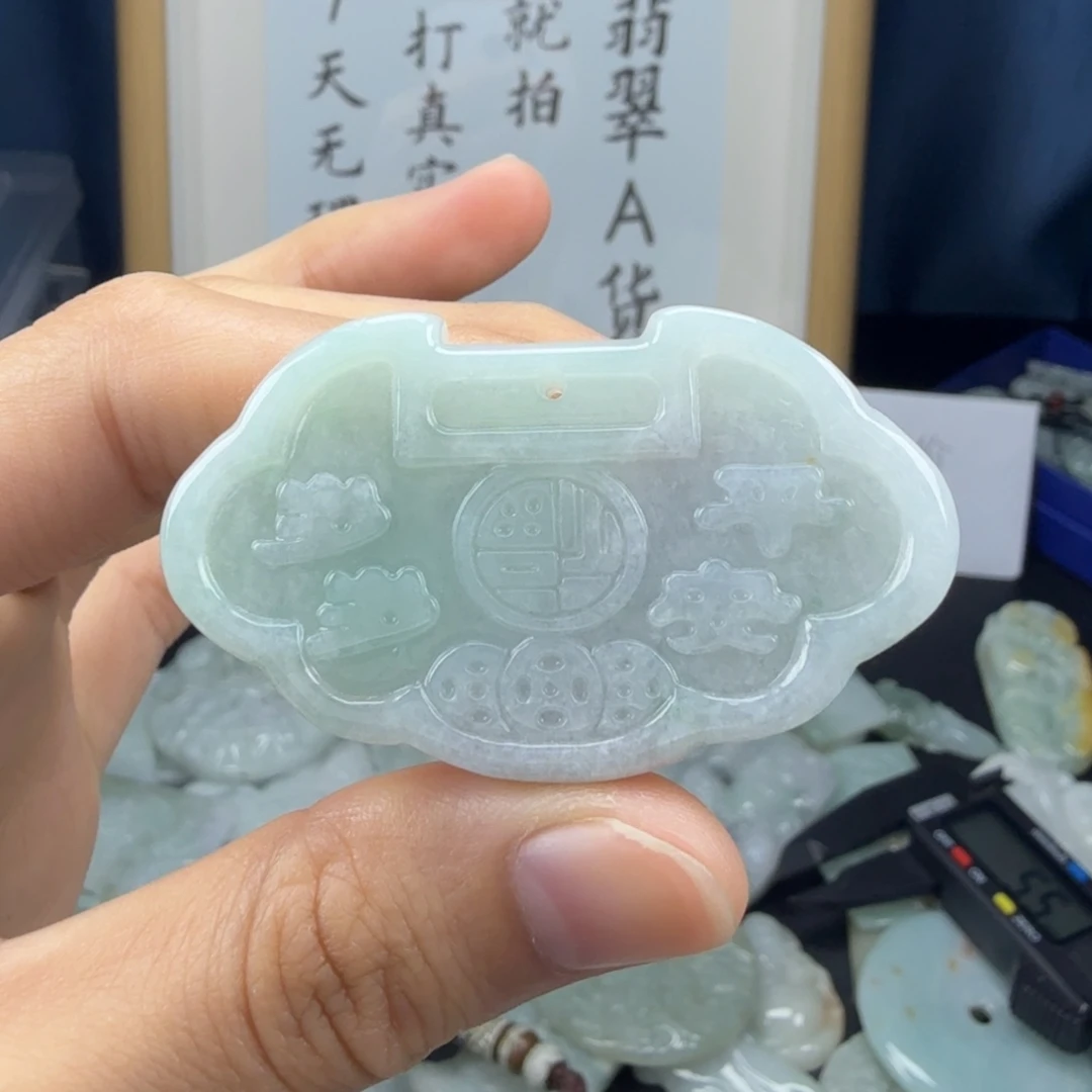 颈饰未镶嵌翡翠翡翠
