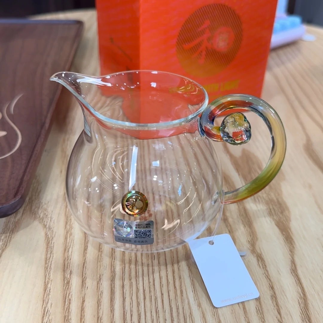 禾器浮莲公道杯迷翠色