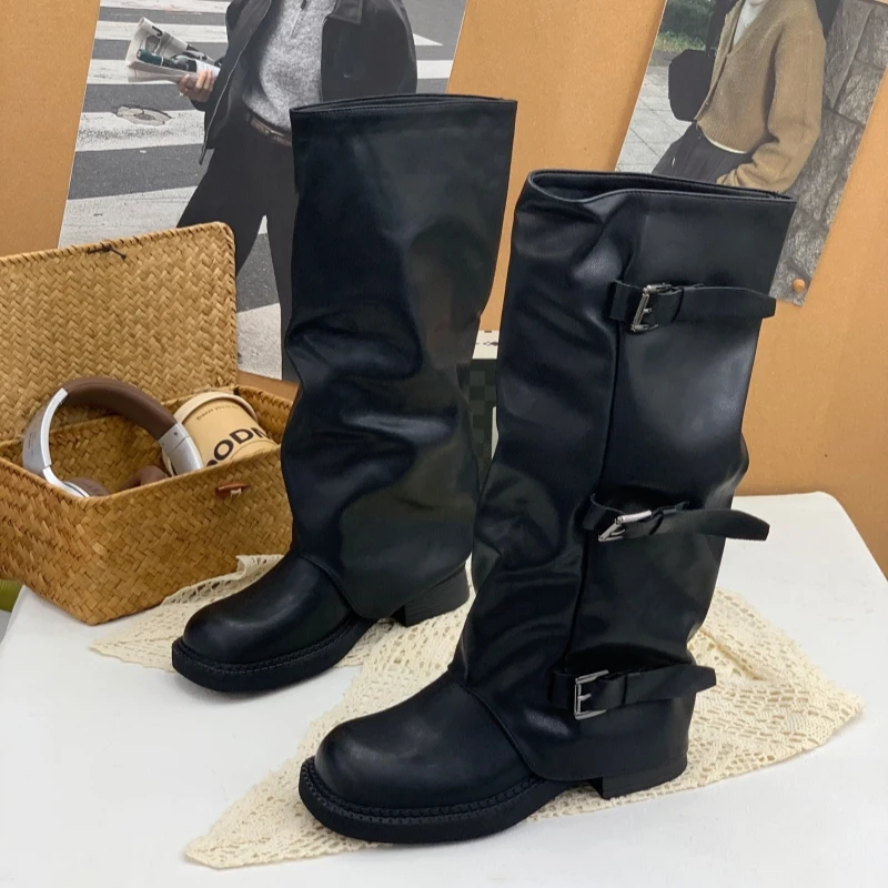韩版褶皱裤管靴女2025冬新款不过膝皮带扣显瘦百搭增高厚底骑士靴