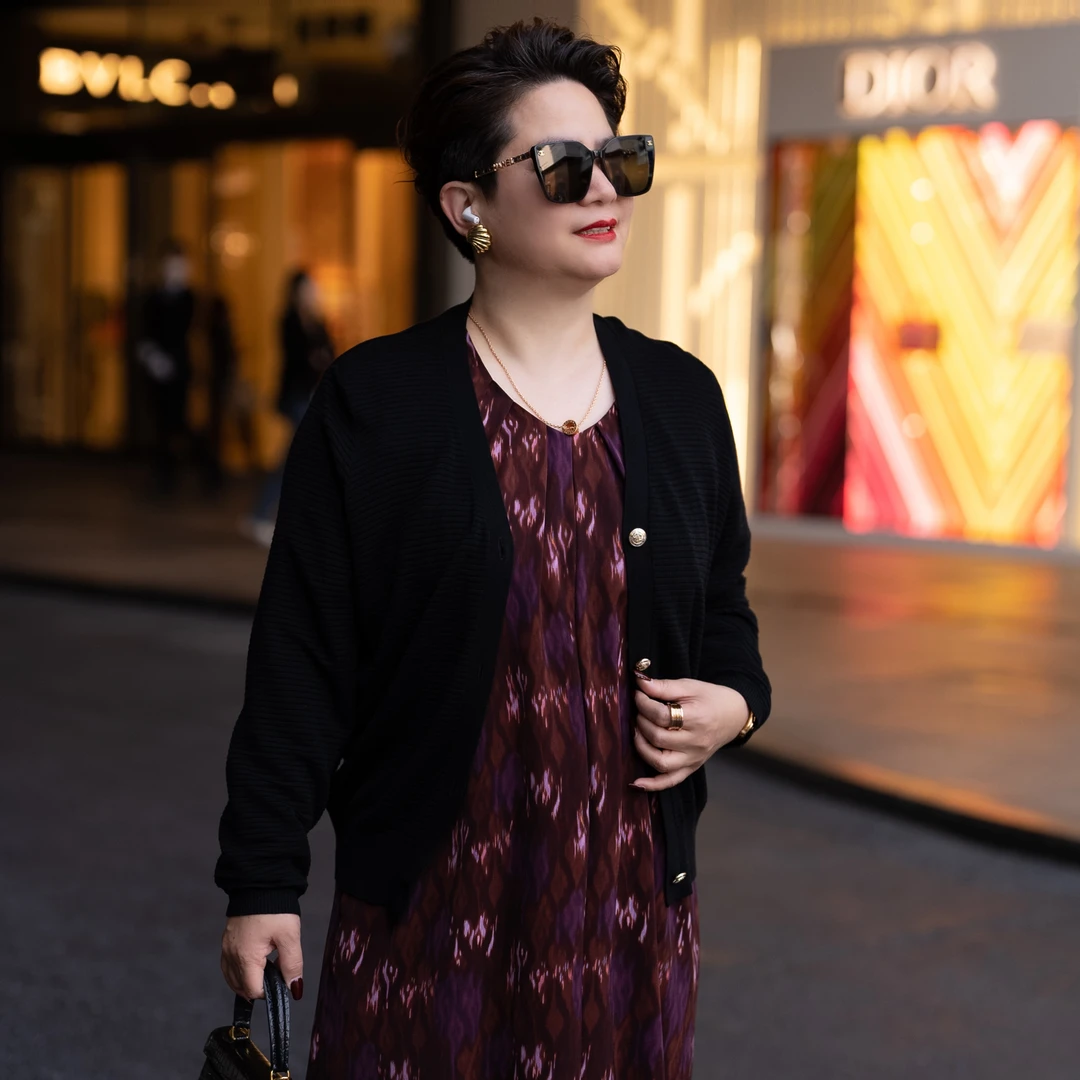 2025早春新款上衣女百搭羊毛混纺经典黑外搭开衫针织衫SY097时尚