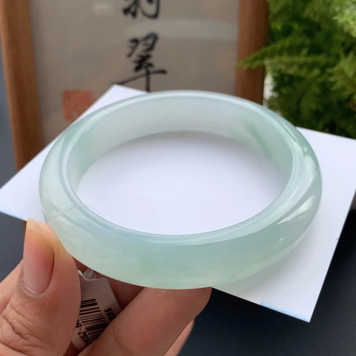 翡翠手镯未镶嵌翡翠手镯57+