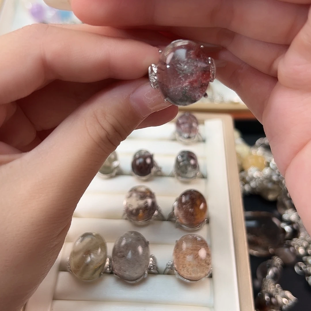 水晶手链合金熄****?手串