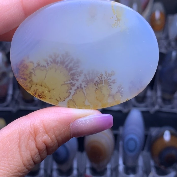 合金颈饰玛瑙/玉髓