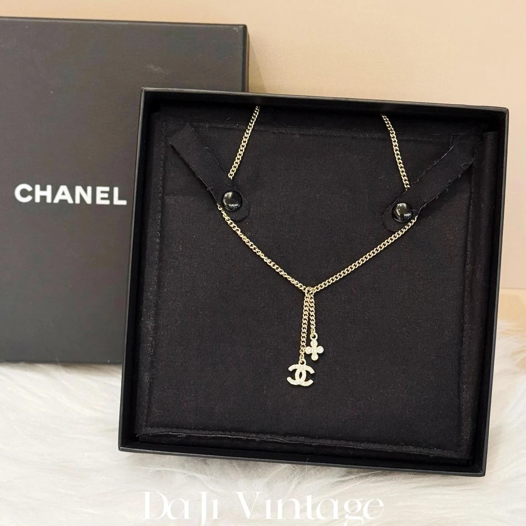 99新 Chanel/香奈儿 24期免息3/大吉中古/金色双c花朵带钻项链