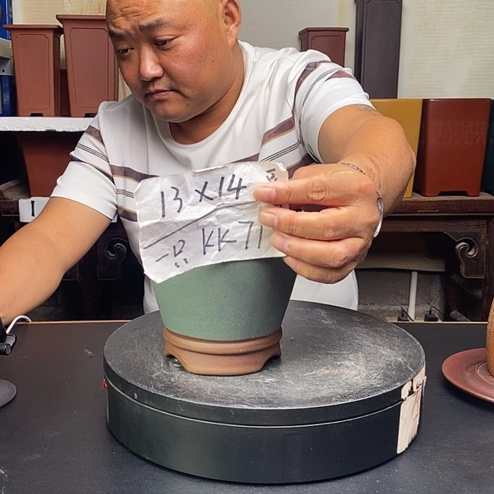 紫砂花盆货号一只KK71