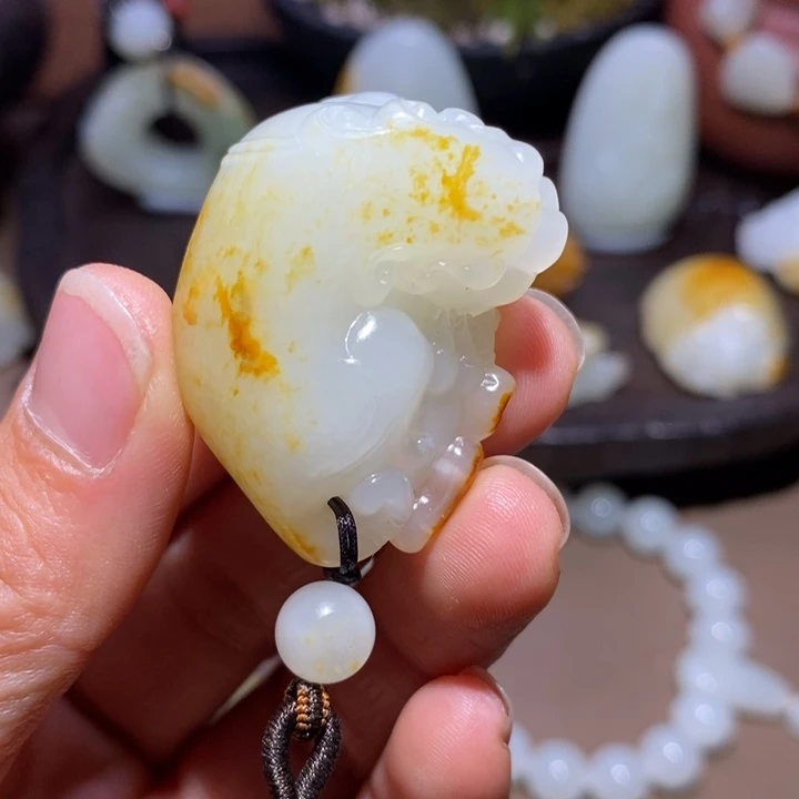 和田玉未镶嵌吊坠(不含链)